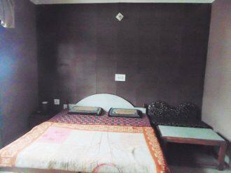 Hotel Shant Bhawan, Katra 4